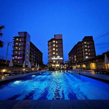 Mangrove Prestige Hotel Praia de Jomtien Exterior foto