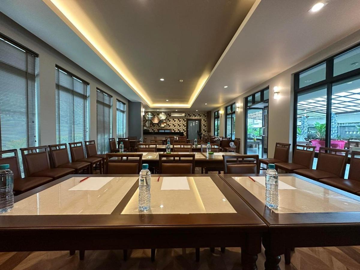 Mangrove Prestige Hotel Praia de Jomtien Exterior foto