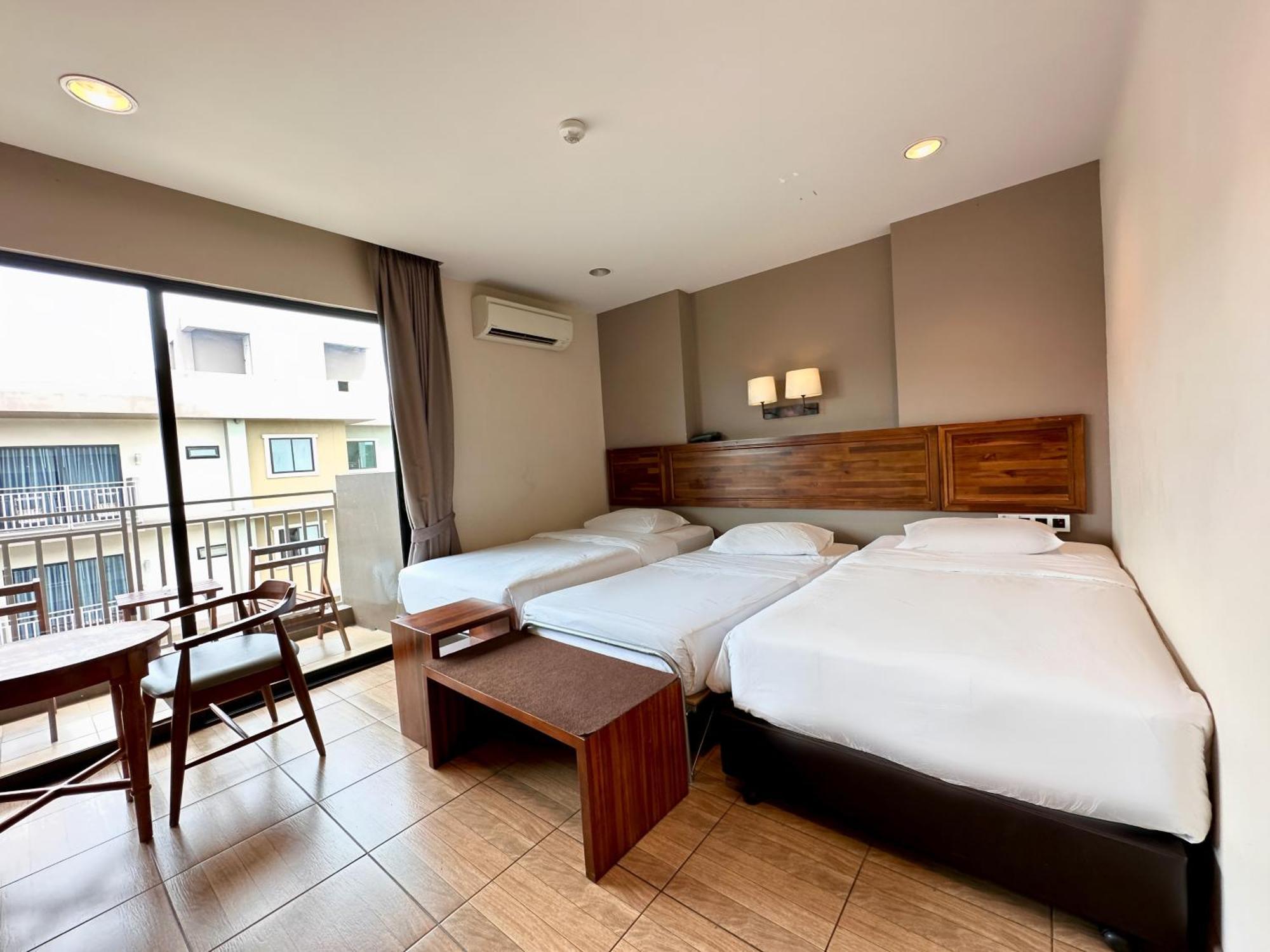 Mangrove Prestige Hotel Praia de Jomtien Exterior foto