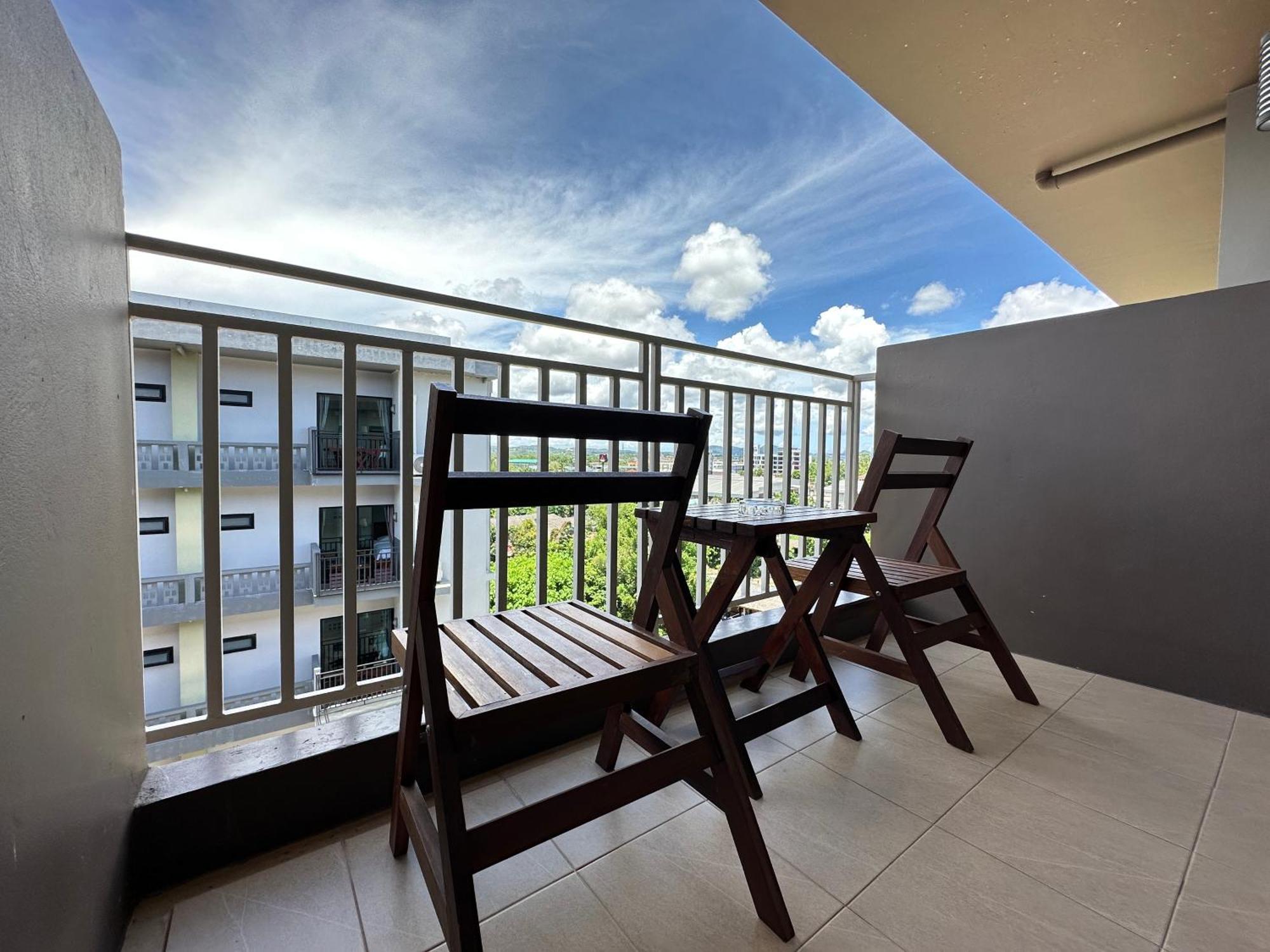 Mangrove Prestige Hotel Praia de Jomtien Exterior foto