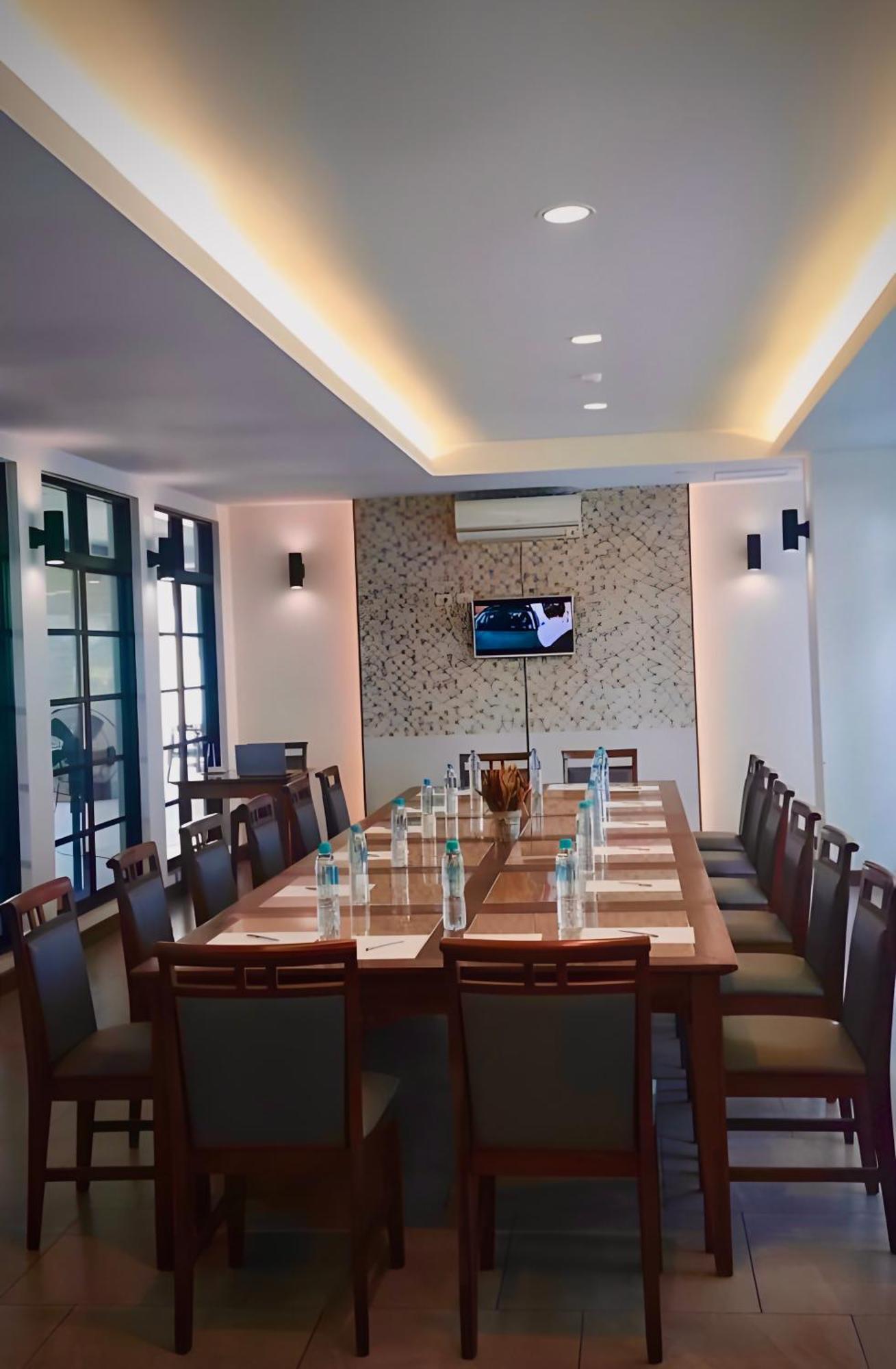 Mangrove Prestige Hotel Praia de Jomtien Exterior foto