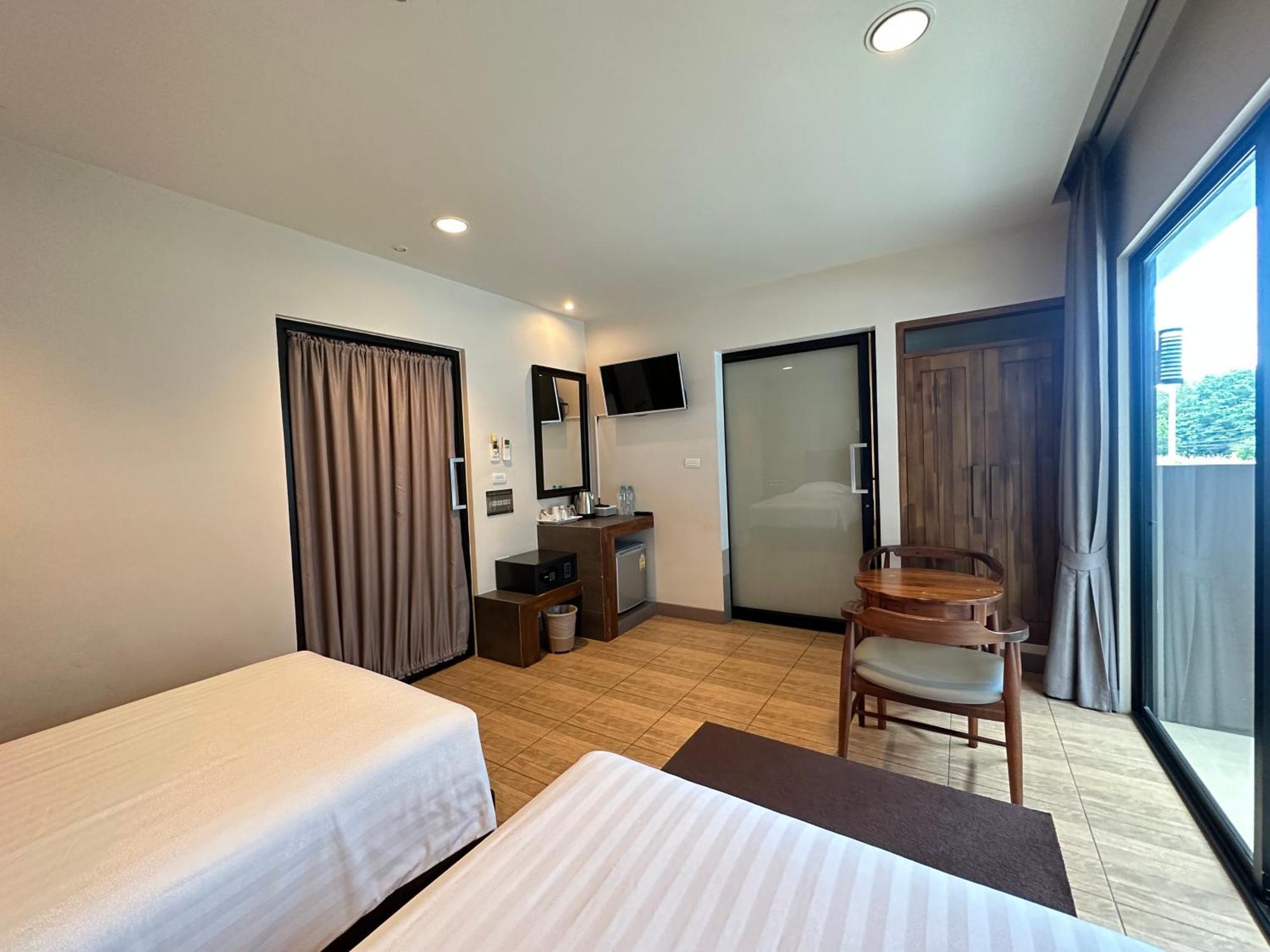 Mangrove Prestige Hotel Praia de Jomtien Exterior foto
